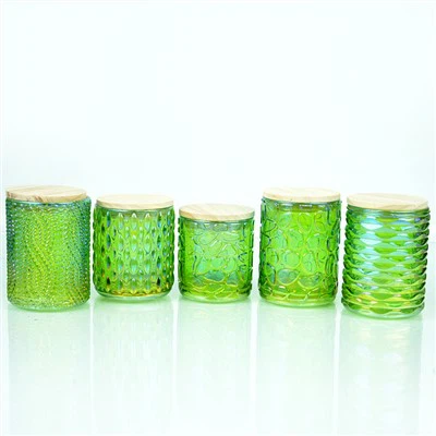 Klaasist küünlahoidja dekoratiivne keskosa